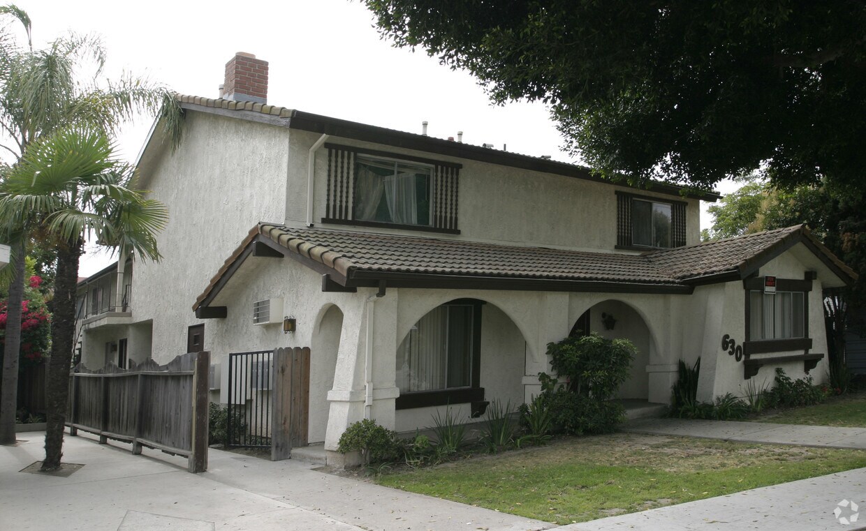 Foto del edificio - 630 Junipero Ave