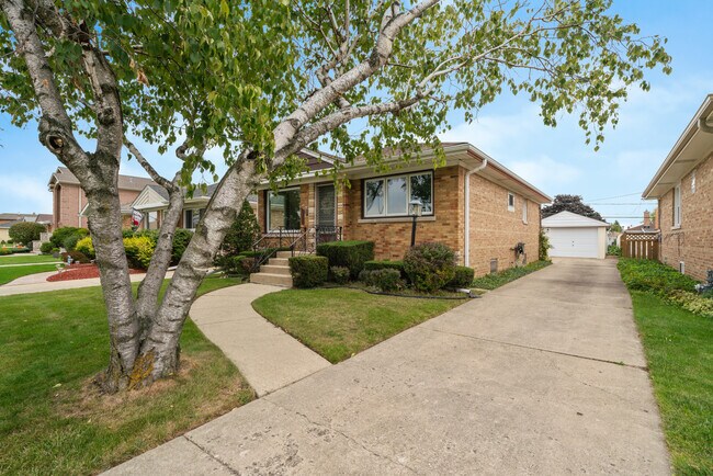 Foto del edificio - 4433 N Overhill Ave