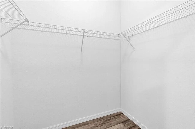 Building Photo - 422 NE 20th Terrace