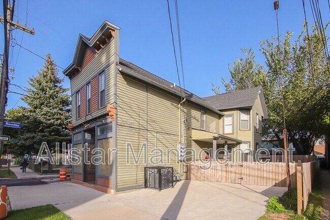 Building Photo - 3145 Scranton Rd