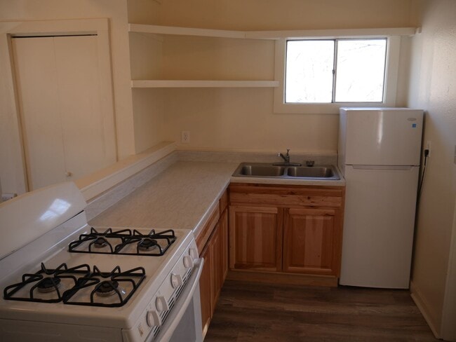 Building Photo - 7 Ute Trail