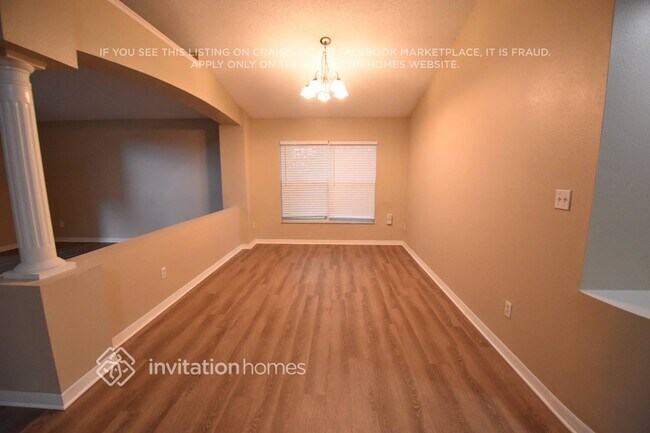 Foto del edificio - 1021 Empress Ln