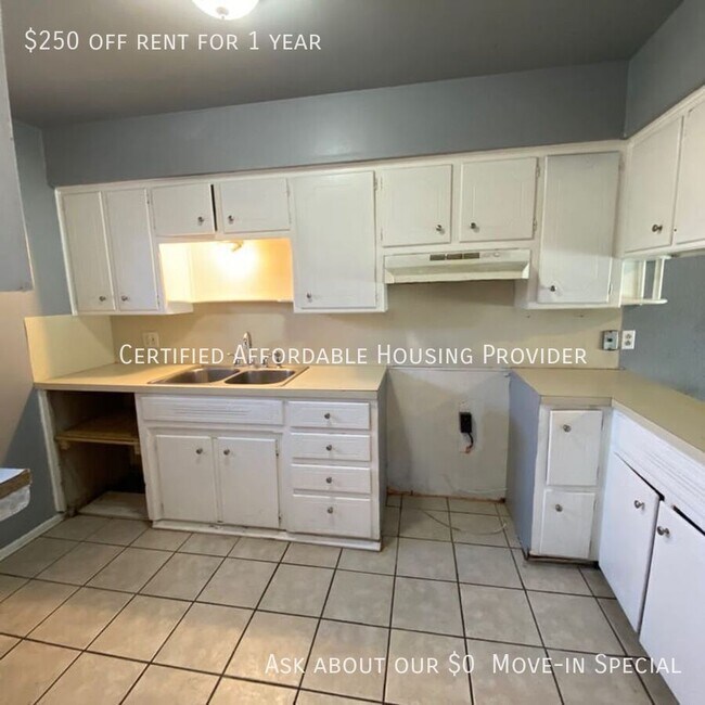 Building Photo - 2107 49th St