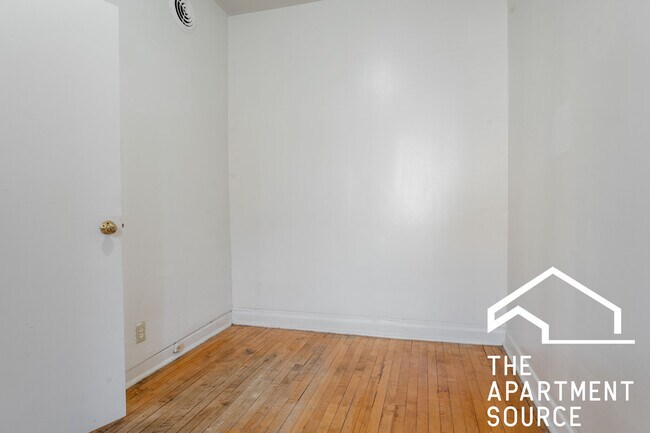 Foto del edificio - 80 Litchfield St
