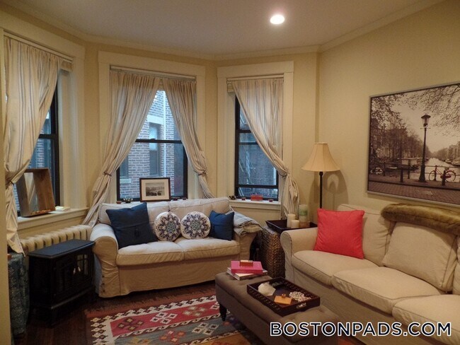 Building Photo - 107 Jersey St