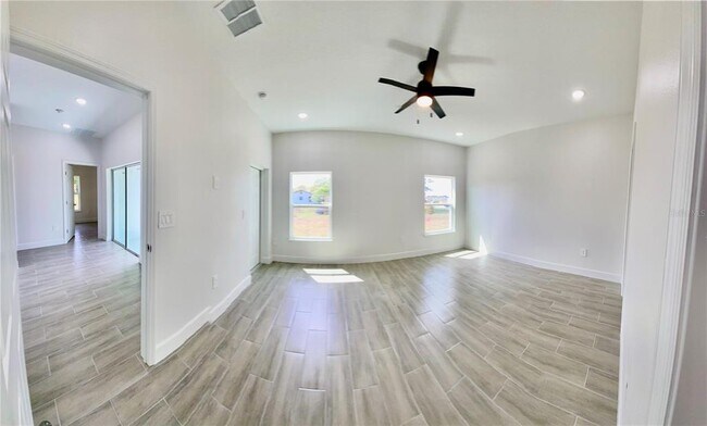 Foto del edificio - 10002 Massey St