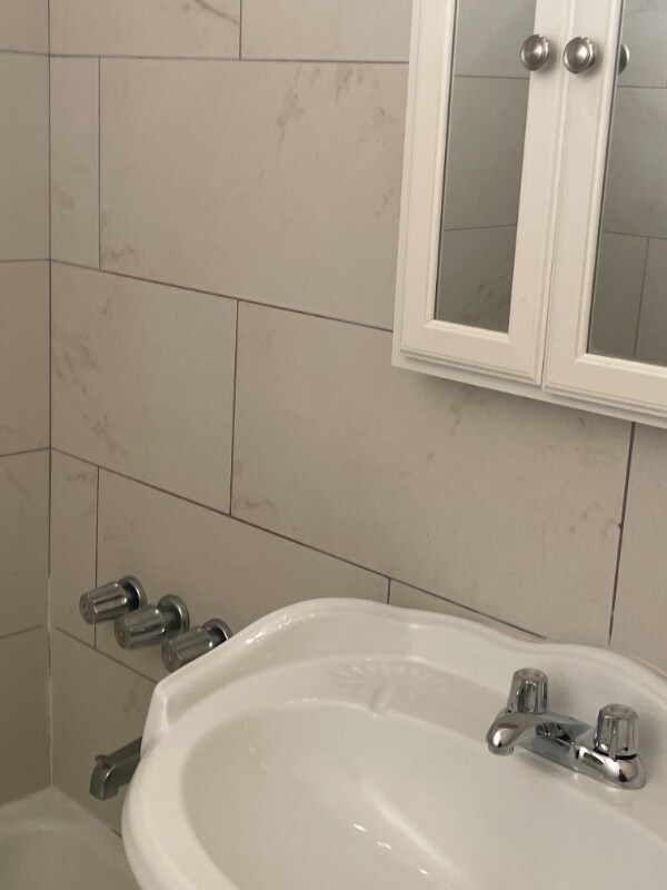 Foto del edificio - 409 N Broadway