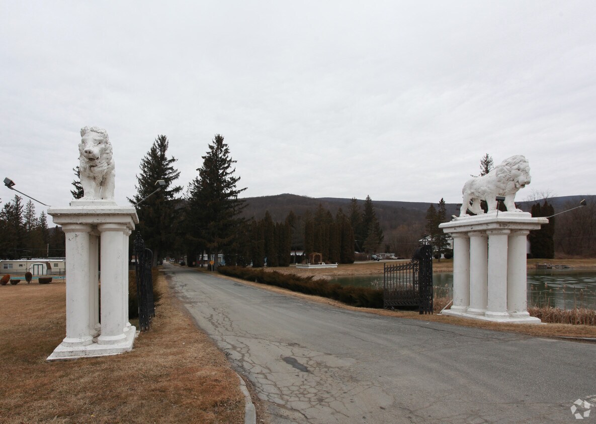 The Spruces Apartments in Williamstown, MA