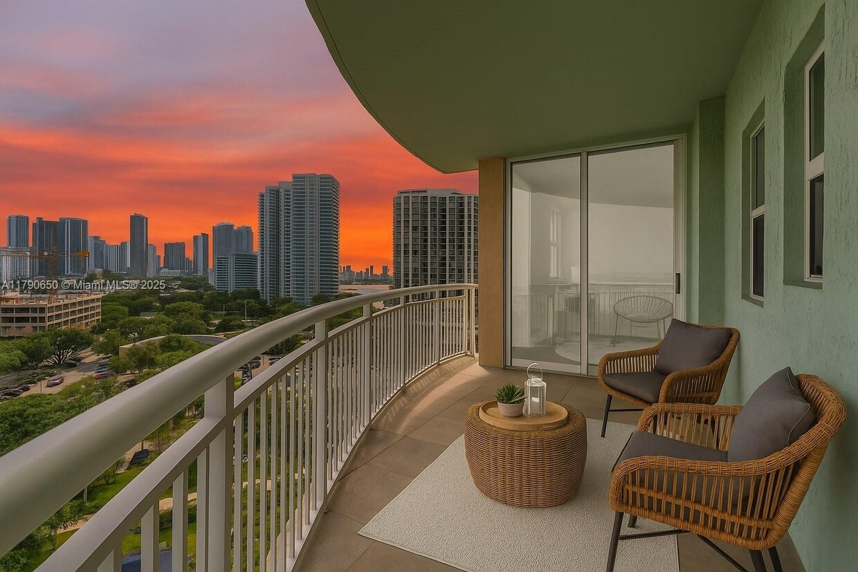 Foto principal - 2475 Brickell Ave