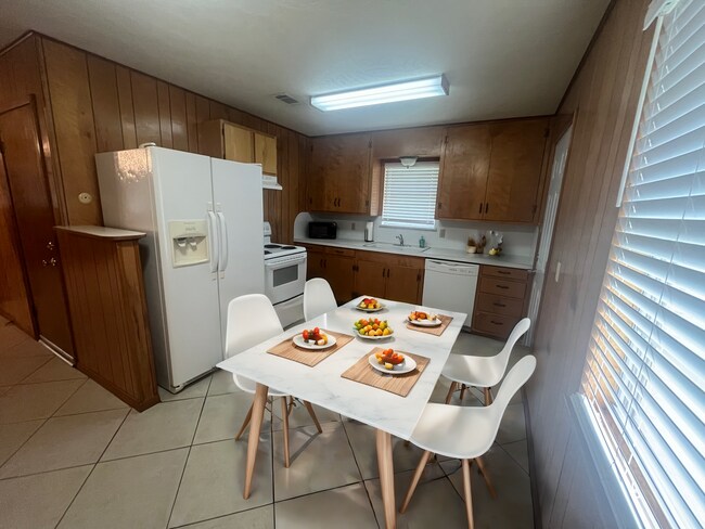 Foto del edificio - 220 S 35th St