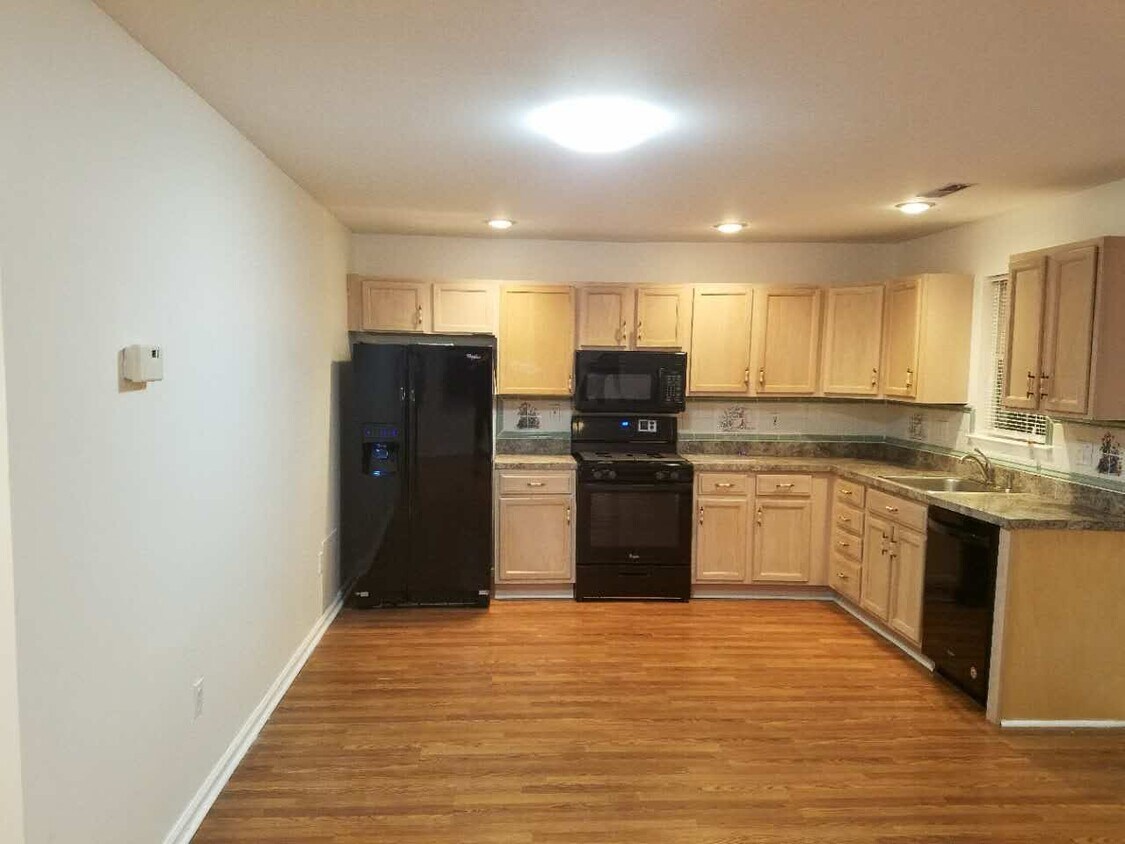 Primary Photo - 27 Patcong Drive