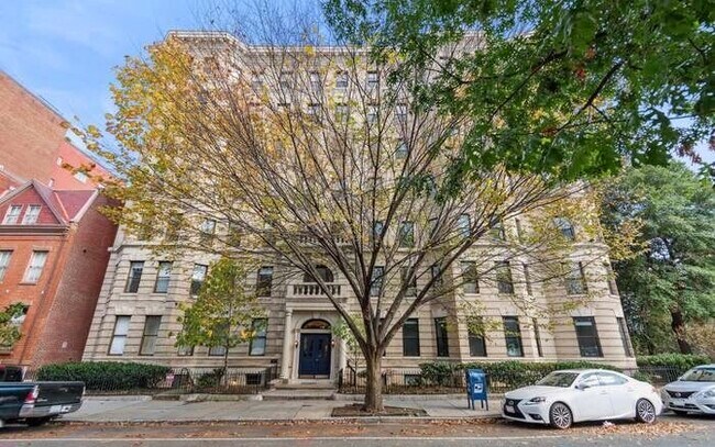 Building Photo - 1115 12th St NW