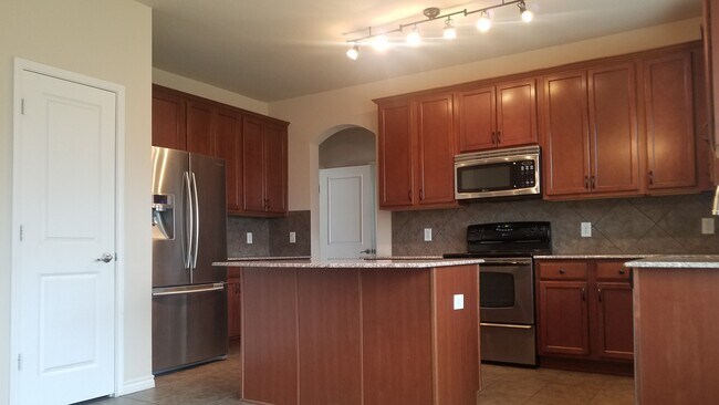 Building Photo - 12304 Coral Dr