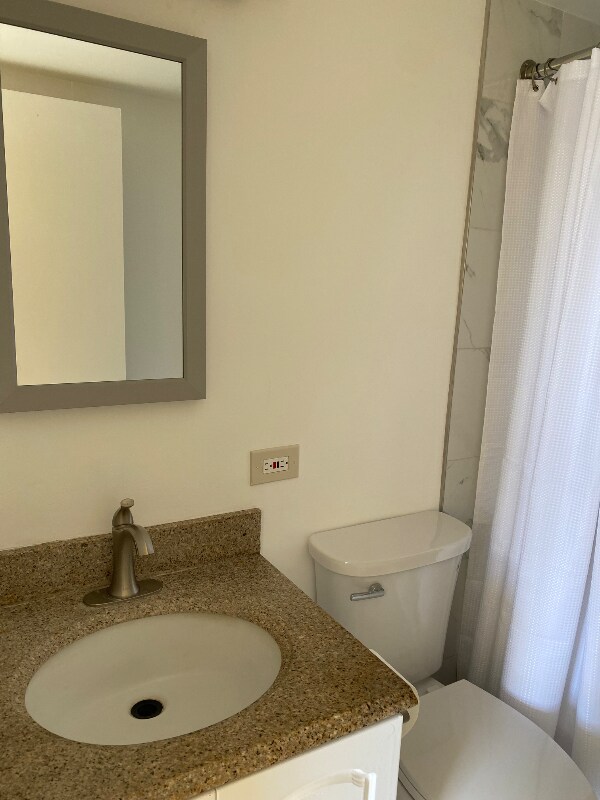 Foto del edificio - 1425 Liliha St