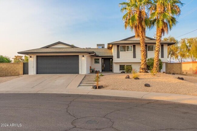 Foto del edificio - 8762 E Monterey Way