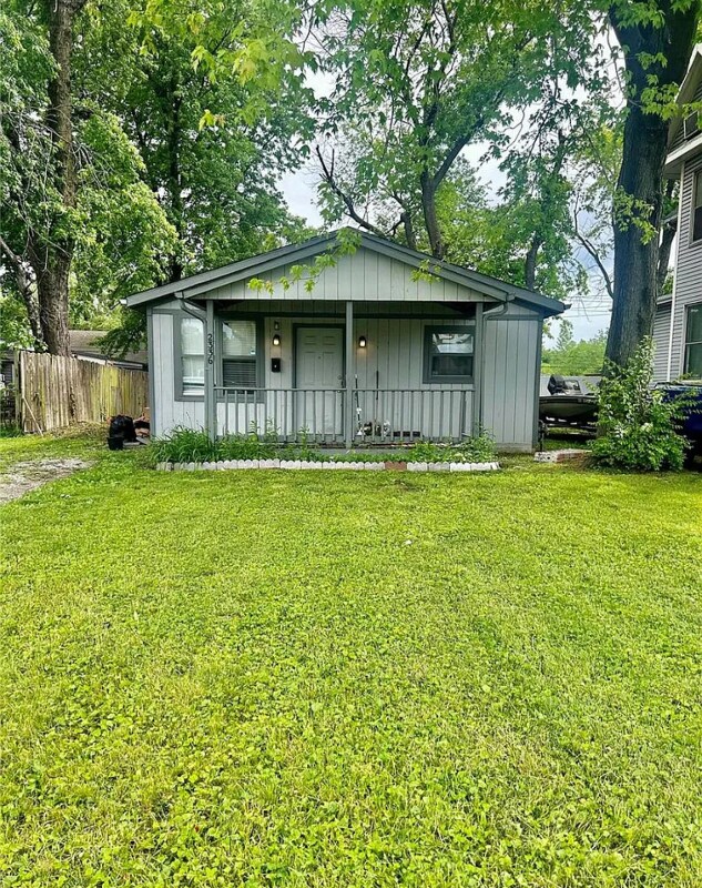 Primary Photo - 2336 Lincoln Ave