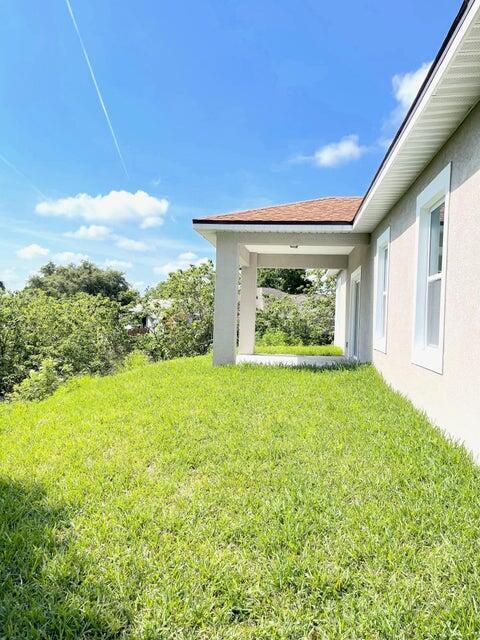 Building Photo - 847 Willowwood Ave
