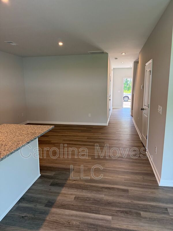 Foto del edificio - 179 Randwick Ln