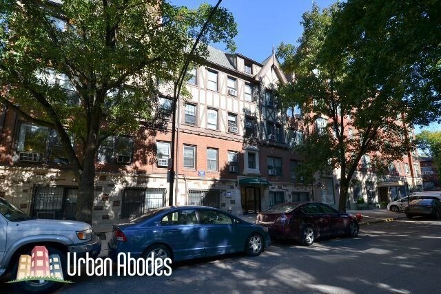 Primary Photo - 536 W Arlington Pl
