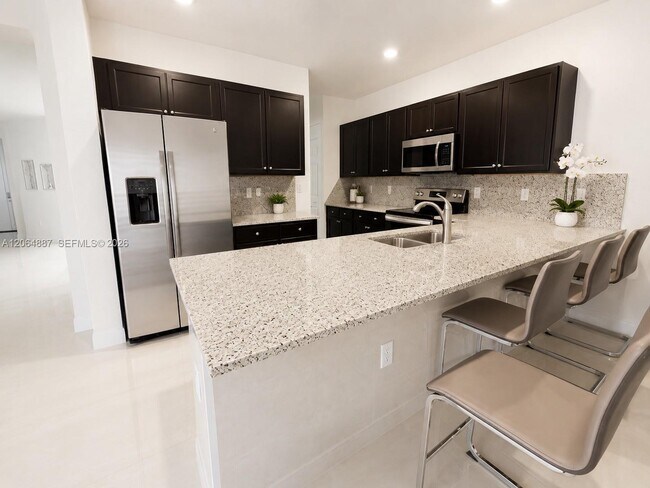 Foto del edificio - 10614 W 35th Ln