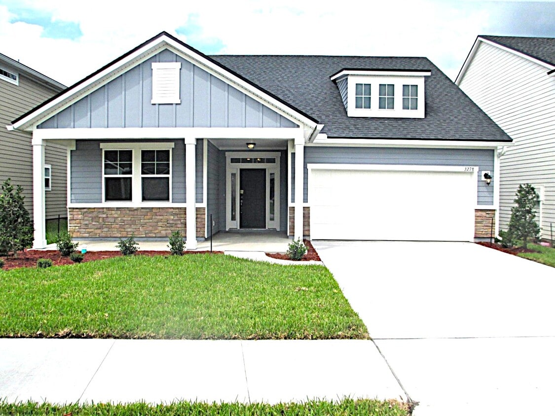 Primary Photo - 3278 Roundabout Dr