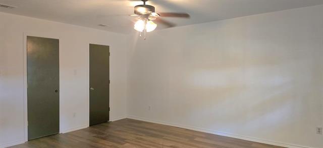 Foto del edificio - 7408 Fredricksburg Dr