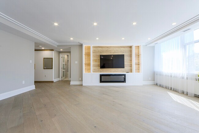 Photo du bâtiment - 500-500 Avenue Rd