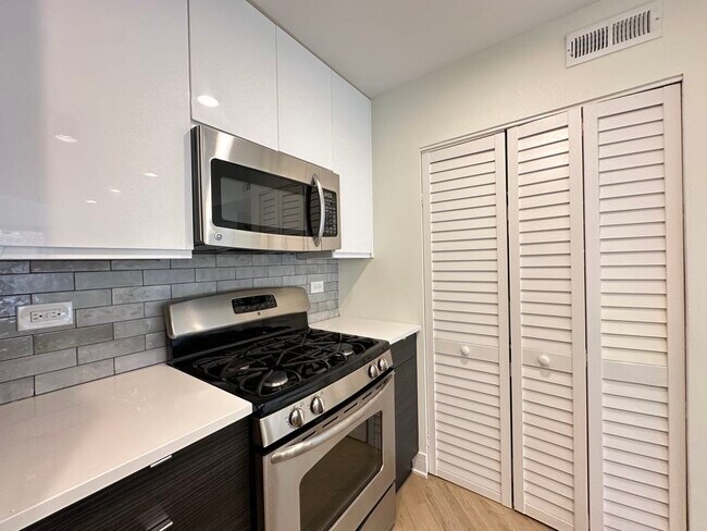 Foto del edificio - 941 W Grace St