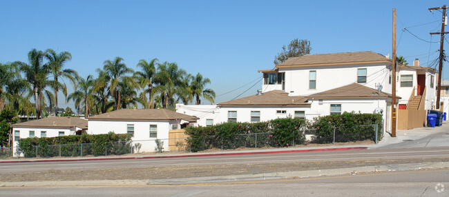 Building Photo - Cleveland Manor