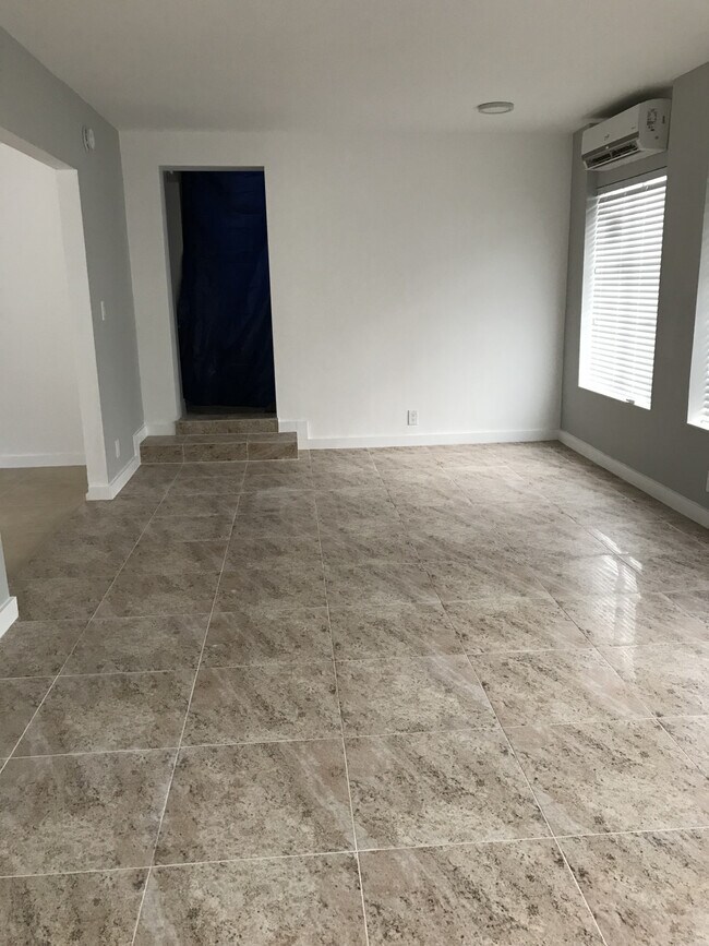 Foto del edificio - NE 8th Ave