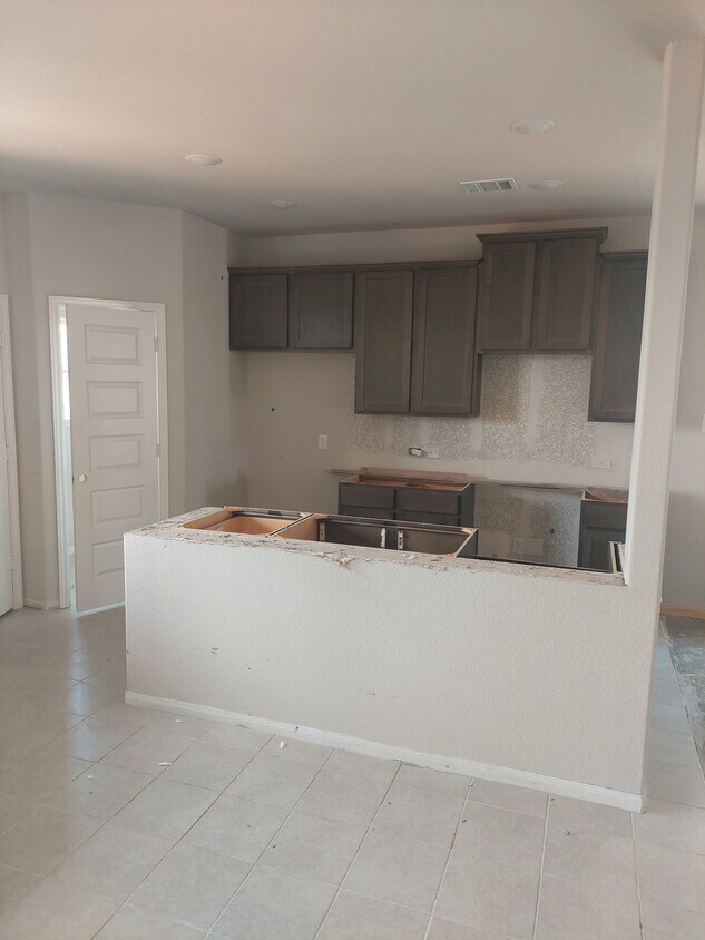 5622 Evanston Ln, Pasadena, TX 77505 Townhome Rentals in Pasadena TX