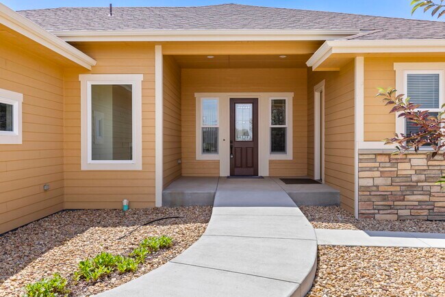 Foto del edificio - 7401 Turnbull Ct