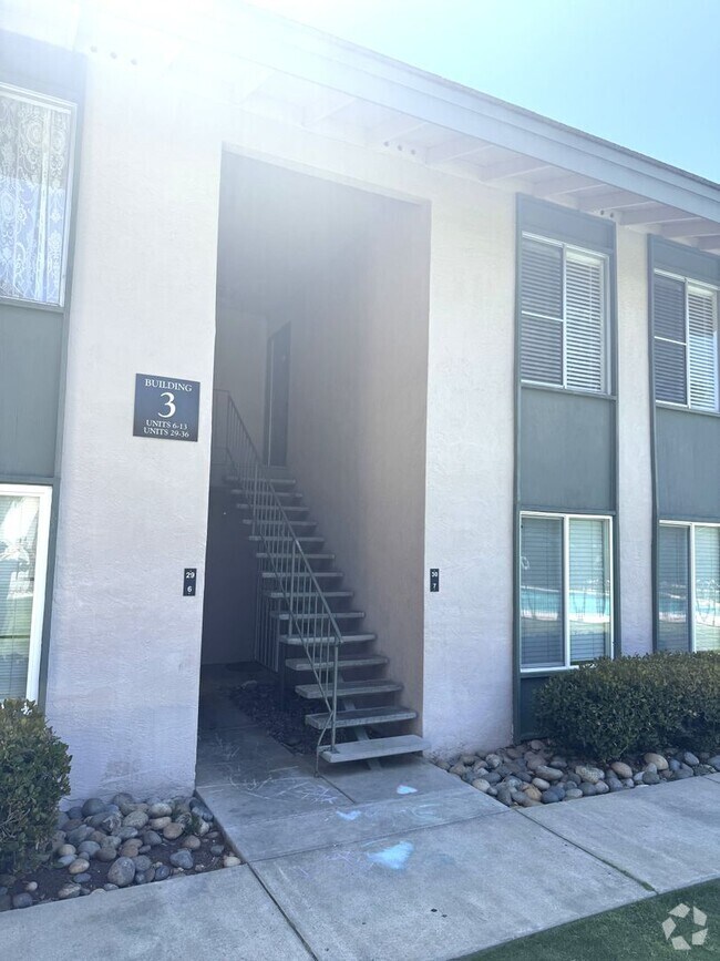 Building Photo - 4888 Clayton Rd