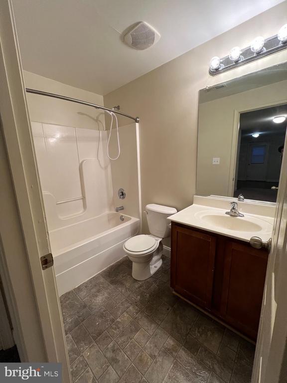 Foto del edificio - 21910 Weeping Willow Ln