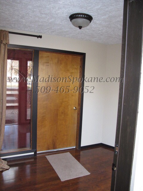 Foto del edificio - 3110 E Tara Dr