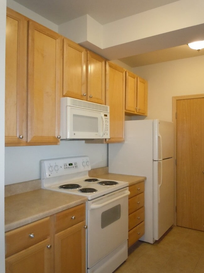 Building Photo - 508 Darby Dr