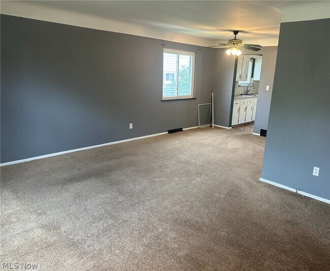 Foto del edificio - 1187 Bonnie Ln