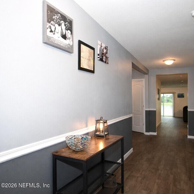 Foto del edificio - 3554 Shiner Dr