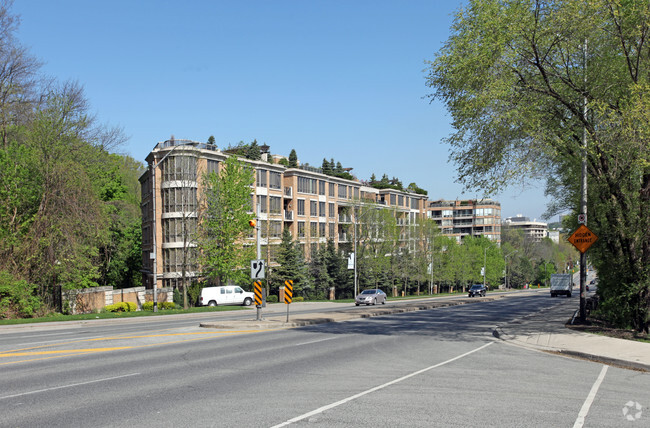 Primary Photo - Governor's Hill I