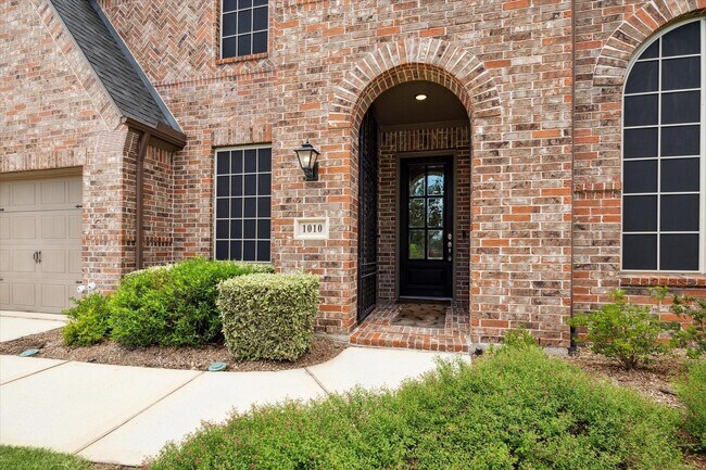 Foto del edificio - 1010 Bat Hawk Ct