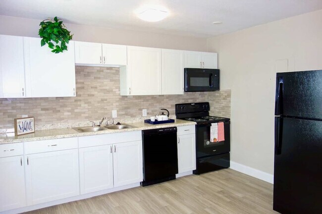 Foto del edificio - 1212 Glen Garden Dr