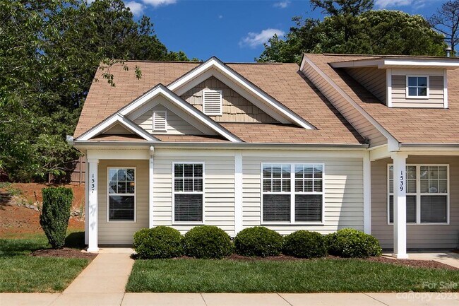 Foto del edificio - 1537 Tyger Brook Ln