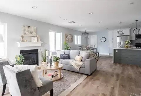 Living/great room - 3219 W 190th St