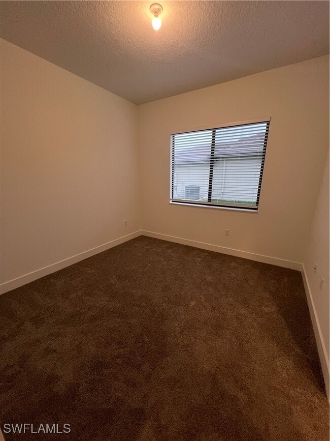 Building Photo - 5261 Lamone Ln