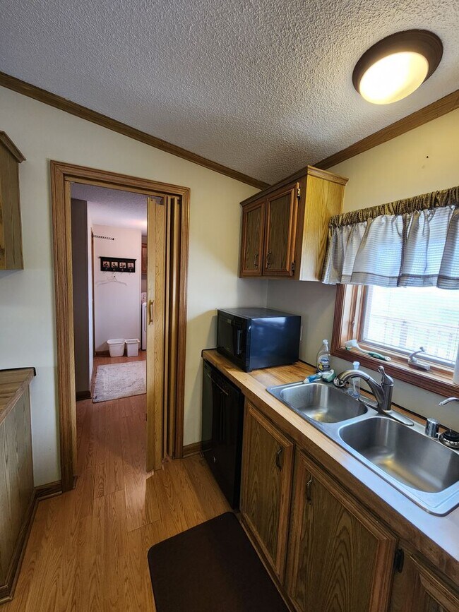 Building Photo - Gorgeous 3bd/2ba House in Glenwood, IA