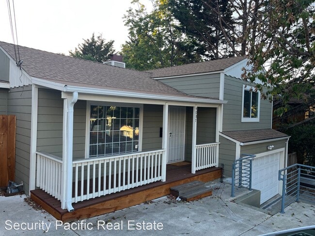 Building Photo - 3 br, 2 bath House - 4087 La Colina