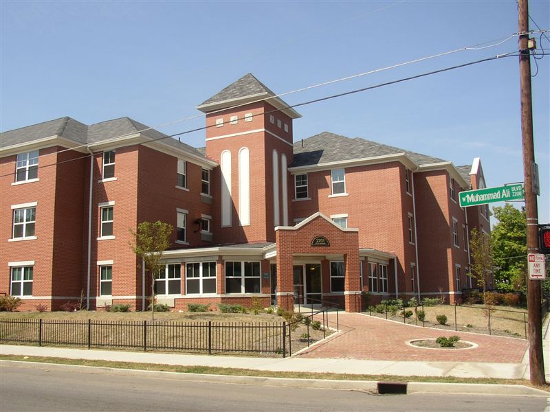Foto del edificio - 2201 W Muhammad Ali Blvd