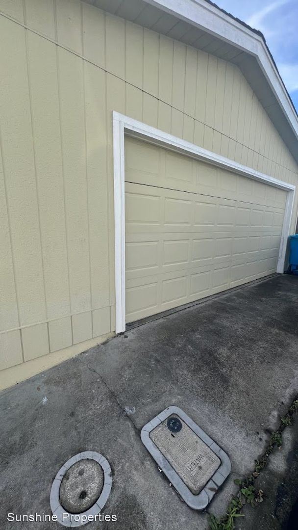 Building Photo - 2 br, 2 bath House - 273 Rock River Dr.