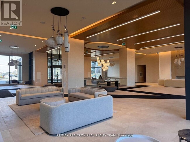 Building Photo - 8960 Jane St