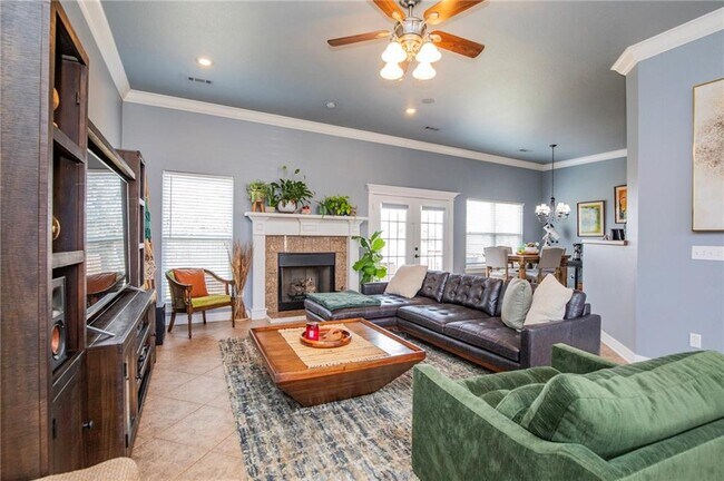 Building Photo - 1604 S Breckenridge Loop